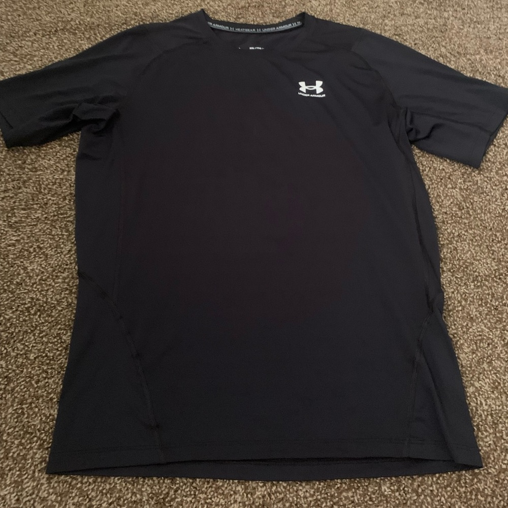 Black under armour shirt